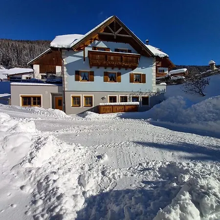 Alloggio per agriturismo Hansalagut *