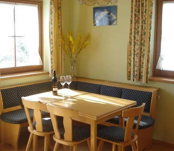 Hansalagut Vakantieboerderij *