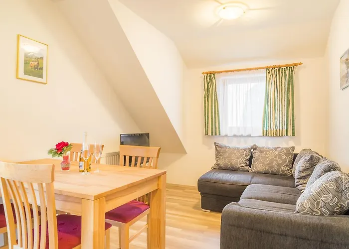 Hansalagut Vakantieboerderij